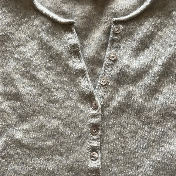 Caroll Cashmere Sweater - Picture 3 of 8